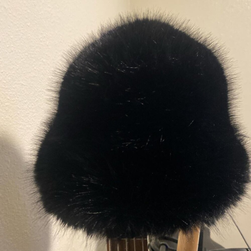 Women's Black Hat